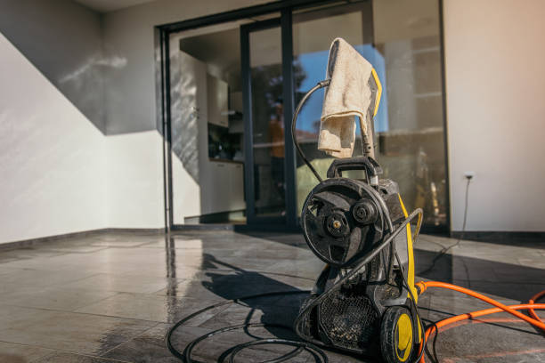 Best Vinyl Siding Pressure Washing in Stewartville, MN